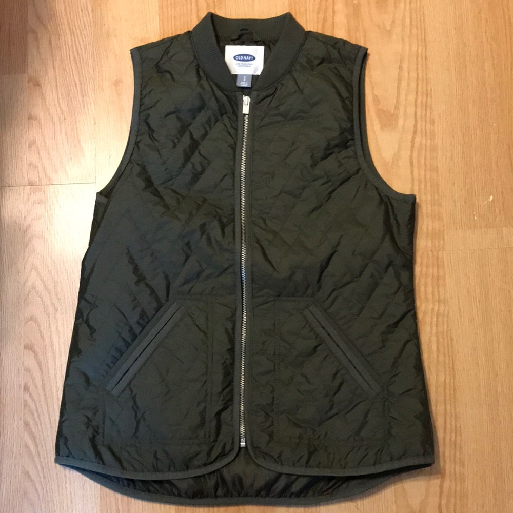 NWOT Green Quilted Vest
